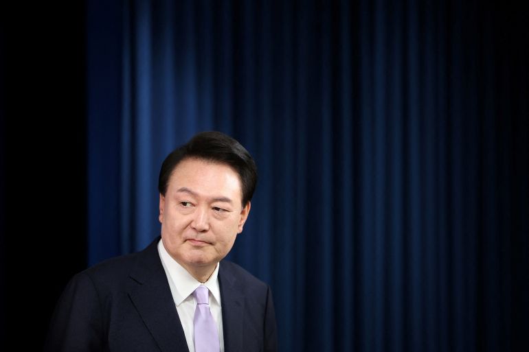韩国总统宣布紧急戒严令